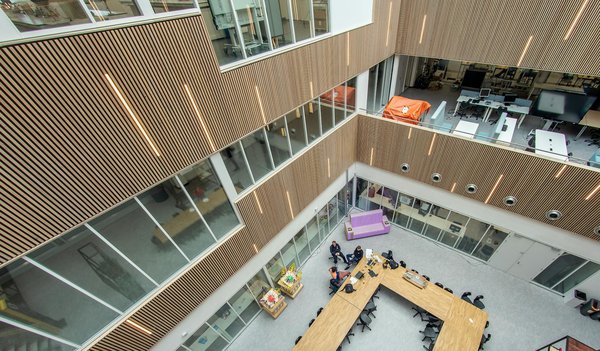 Découvrez La Fabrique du Film, votre alliée audiovisuelle à Lyon